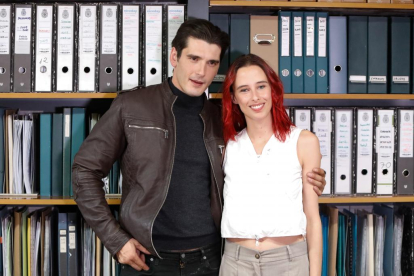 Yon González y Olivia Baglivi en el rodaje de 'Memento Mori', en Valladolid. -J.M. LOSTAU