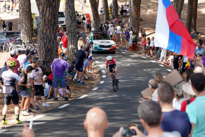 Celebración de la X etapa de la Vuelta Ciclista a España, con una contrarreloj por las calles de Valladolid