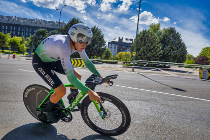 Celebración de la X etapa de la Vuelta Ciclista a España, con una contrarreloj por las calles de Valladolid