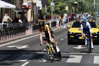 Celebración de la X etapa de la Vuelta Ciclista a España, con una contrarreloj por las calles de Valladolid