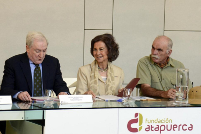 La reina Doña Sofía se desplaza hasta Ibeas de Juarros para presidir la reunión del Patronato de la Fundación Atapuerca.-ICAL