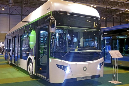 Autobús híbrido Veris de Vectia, que que incorporará a  flota de Auvasa. PICSSR.COM-