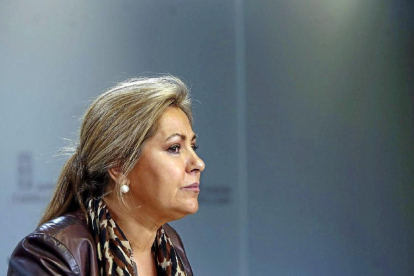 La vicepresidenta de la Junta, Rosa Valdeón, ayer tras el Consejo de Gobierno.-Ical