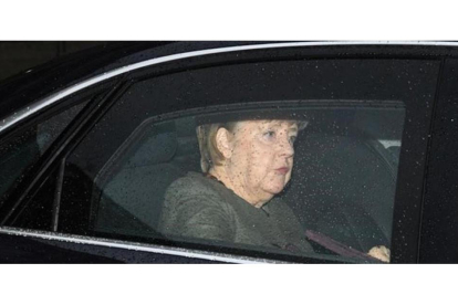 La cancillera alemana, Angela Merkel, a su llegada a las conversaciones entre los conservadores y los socialdemócratas.-/ SOEREN STACHE