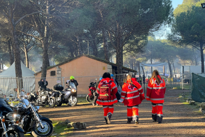 Treinta y cinco personas voluntarias y siete vehículos de Cruz Roja y Cruz Roja Juventud participarán este fin de semana en la cobertura sanitaria.