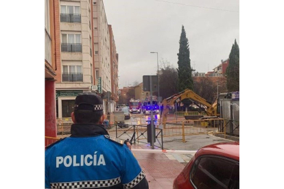Fuga de gas en la calle Pérez Galdós de Valladolid. E.M.