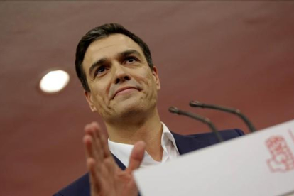 Pedro Sánchez ha declarado que se siente "fuerte" para formar un gobierno progresista.-JOSÉ LUIS ROCA