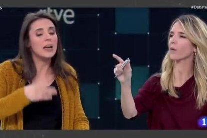 Imagen del momento en el que Montero y Álvarez de Toledo se enzarzan por las violaciones.-RTVE