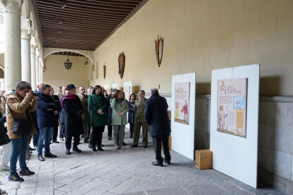 Exposición 'Sala de Banderas' y 'La vida en la época comunera(1492-1530)' en el Palacio Real de Valladolid. ICAL