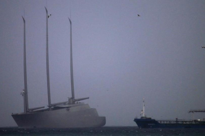 El yate a vela mas grande del mundo, el  Sailing Yatch A, retenido en Gibraltar.-CARRASCO RAGEL