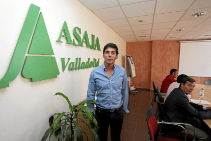 Lino Rodríguez, presidente de Asaja Valladolid, en la sede del sindicato-Pablo Requejo