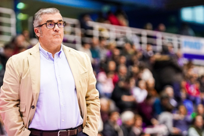 Paco García, entrenador del real Valladolid Baloncesto. / ANA PUENTE / RVB