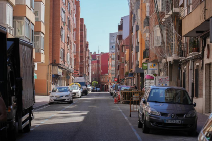 Calle Industrias en el barrio de la Circular. J.M. LOSTAU