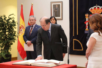 Acto de toma de posesión de Juan Vicente Herrera como presidente de la Junta de Castilla y León-Ical