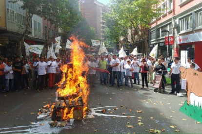 Protestas en Zamora Protestas en Zamora en defensa del sector lácteo