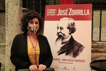 Ana Vega, ganadora del Premio de Poesía, en Valladolid.