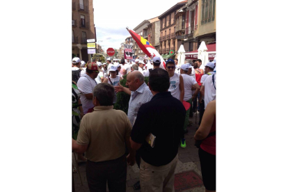 Eatapa 3: Campo - Medina de Rioseco Ganaderos del sector lácteo durante el tercer día de marcha.