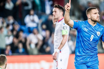 Weissman celebra el gol logrado con Israel ante Islas Feroe. / RV