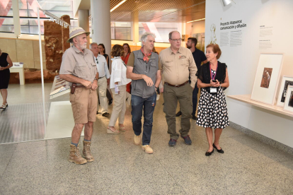 El príncipe Alberto II de Mónaco durante su visita al Museo de la Evolución Humana (MEH) en Burgos.- ICAL