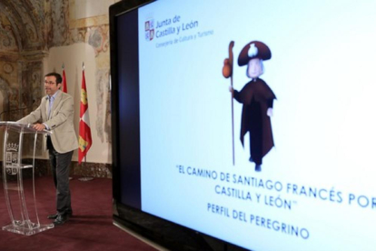 El director general de Turismo, Javier Ramírez, presenta datos del perfil del peregrino del Camino de Santiago en Castilla y León-Rubén Cacho / ICAL