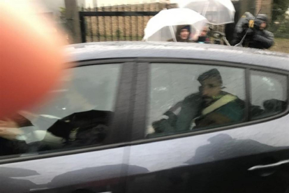 El detenido es trasladado en un coche policial.-EUROPA PRESS