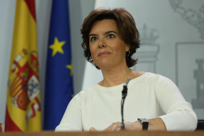 Soraya Sáenz de Santamaría comparece ante la prensa tras el Consejo de Ministros.-DAVID CASTRO