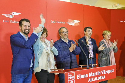 Tudanca interviene en el acto de presentación de la candidata del PSOE a la Alcaldía de Béjar, Elena Martín, junto a la comisionada Isaura Leal.-ICAL