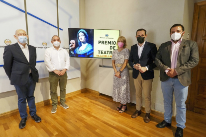 La Diputación de Valladolid presenta la convocatoria del VI Premio de Creación Literaria Villa del Libro. - E.M.
