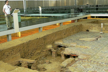 Instalaciones de la Villa romana de la Olmeda en Pedrosa de la Vega (Palencia).-ICAL