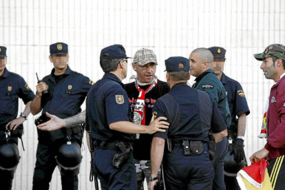 Imagen de archivo de agentes de la UIP en su labor habitual de control en el Estadio José Zorrilla-Pablo Requejo