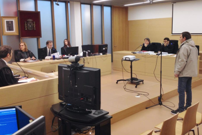 Imagen del juicio celebrado ayer en la Audiencia de Burgos.-ISRAEL L. MURILLO