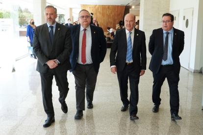Carlos Pollán, Alejandro Vázquez, José Luiz Díaz Villarig y Graciliano Estrada. | ICAL