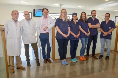 El grupo de investigación Avances en Salud Oral en las instalaciones de la Universidad de Salamanca.-EL MUNDO