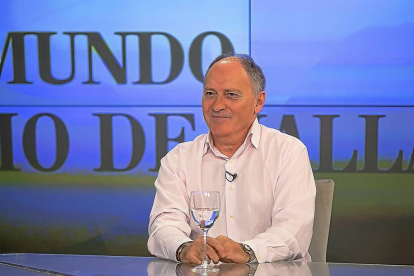 El secretario general de UGT en Castilla y León, Faustino Temprano, ayer en un momento de ‘La Quinta Esquina’.-PHOTOGENIC