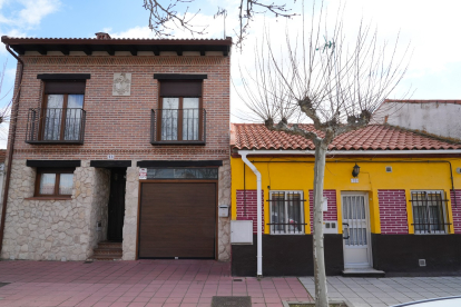 Las casas molineras conviven con los adosados en el barrio Cañada Real.- J.M. LOSTAU