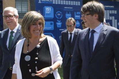 Nuria Marín y Carles Puigdemont.-ALBERT BERTRAN