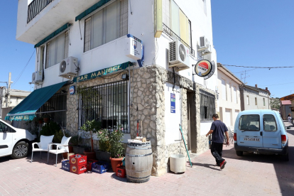 Fachada del bar en el que ocurrió el suceso en Castrillo-Tejeriego (Valladolid). - ICAL