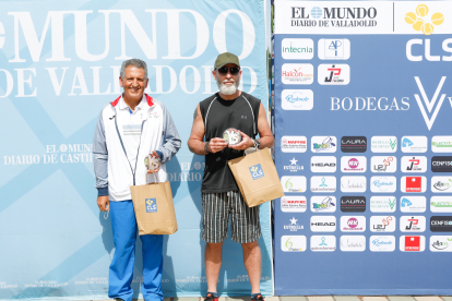 José Carlos Ruiz y Enrique Dueñas, finalista y campeón tenis +50 / J. M. LOSTAU