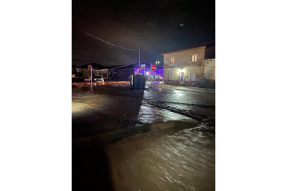 Intervención del cuerpo de bomberos de la Diputación de Valladolid en las inundaciones de La Seca.- BOMBEROS DIPUTACIÓN