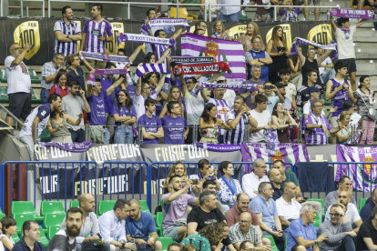 Zunder Palencia - UEMC RV Baloncesto. / S. OTERO