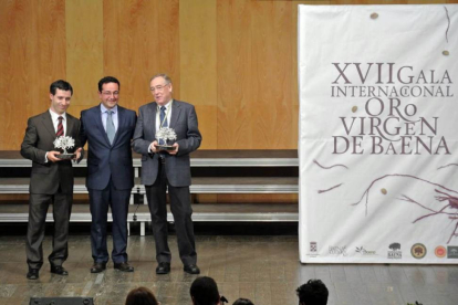 La Escuela Internacional de Cocina de Valladolid recibe el Premio Internacional Oro Virgen de Baena-Ical