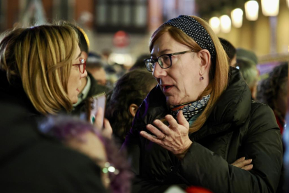 Foto de la manifestación con motivo del Día Internacional Contra la Violencia de Género. -PHOTOGENIC.