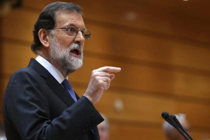 El presidente el Gobierno, Mariano Rajoy, durante el debate del Senado sobre el 155-JUAN MANUEL PRATS