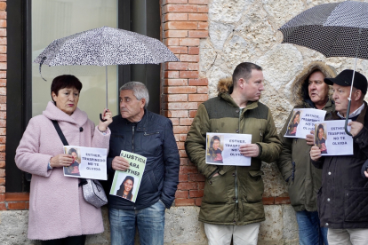 Concentración por la muerte de Esther López en Traspinedo. ICAL
