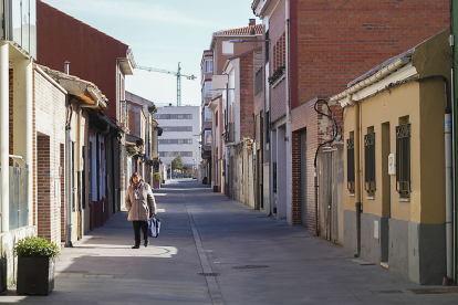 Calle Julián Humanes del barrio La Pilarica de Valladolid.- J. M. LOSTAU