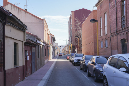 Calle Ángel García del barrio La Pilarica de Valladolid.- J. M. LOSTAU