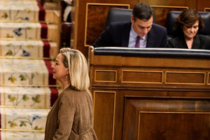 Ana Oramas, en el Congreso, tras anunciar su voto negativo a Pedro Sánchez.-EUROPA PRESS
