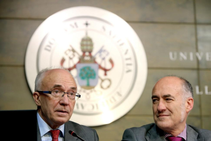Fernando Rull e Iñaki Goririzelaia, tras la reunión del Consorcio de Universidades presentado en Valladolid.-ICAL