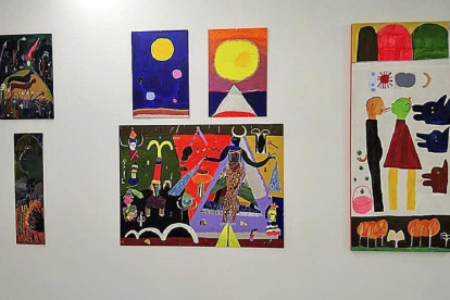 Algunas de las obras de López Balza expuestas en la galería.-L. L. B.