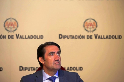 Juan Carlos Suárez-Quiñones durante la presentación del nuevo convenio, ayer en el Palacio de Pimentel.-ICAL